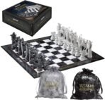 Harry Potter: Wizard's Chess Set